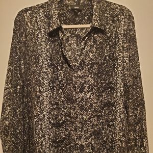 Mossimo Button Up Ladies Shirt